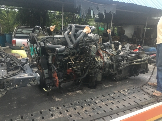 6HK1-260 เก่ายุ่น เครื่องเกียกล่อง