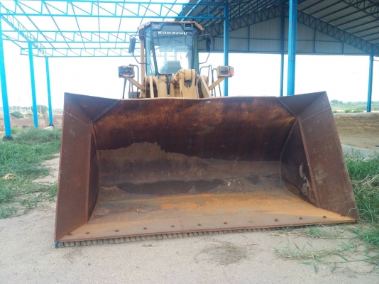 ขาย 550,000 รถตักล้อยาง KOMATSU WA 450 สภาพเก่านอก ตู้เก๋งมีแอร์ เครื่องดี เกียร์แรง เอวแน่น แขนตักสวย บุ้งกี๋สวย ยางดี รถสวยพร้อมใช้ เอกสารซื้อขาย รถอยู่ อยุธยา 090-772-3710 090-772-3708