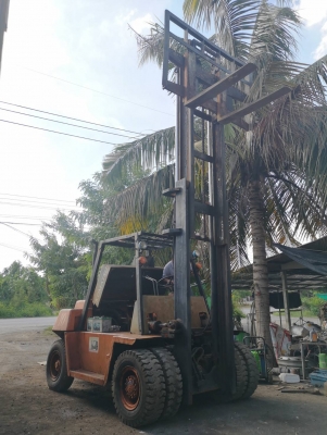 ปิดการขาย!!ฟอร์คลิฟต์ komatsu7ตัน สภาพดี ใช้งานได้เลย