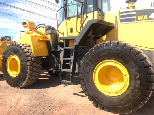 ขายรถตักล้อยาง KOMATSU WA430-5 นำเข้าเองจากญี่ปุ่น สภาพสวยพร้อมใช้ มีVDOการทำงานครับ ขายรถตักล้อยาง KOMATSU WA430-5 นำเข้าเองจากญี่ปุ่น สภาพสวยพร้อมใช้ มีVDOการทำงานครับ