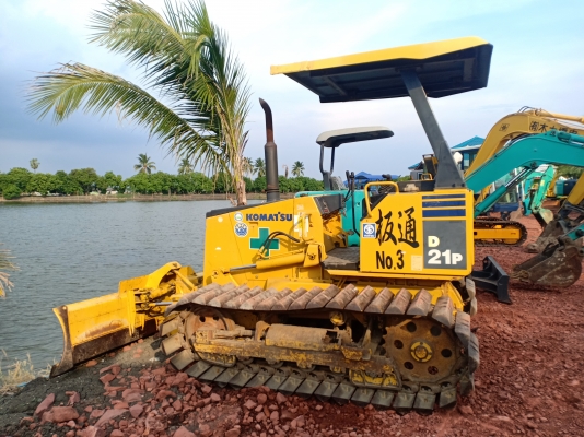 มาใหม่จ้า..KOMATSU D20P-7E เก่านอกแท้  เดิมๆๆ สภาพสวย พร้อมใช้ โทร 089-3818694 จ๊อย