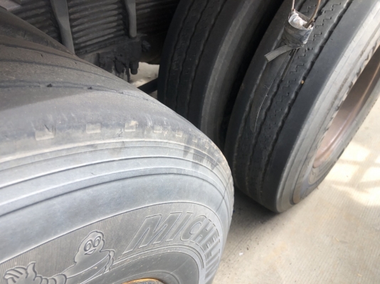 ขายหัวลาก240แรง2คันเลือกได้FXZ23KF-R นางฟ้าแท้ รถสภาพดีเล่มพร้อม