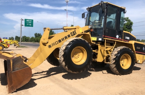 ขายรถตักล้อยาง CAT 910G นำเข้าเองจากญี่ปุ่น สภาพสวยพร้อมใช้ มีVDOการทำงานครับ