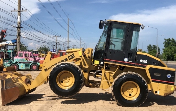 ขายรถตักล้อยาง CAT 910G นำเข้าเองจากญี่ปุ่น สภาพสวยพร้อมใช้ มีVDOการทำงานครับ