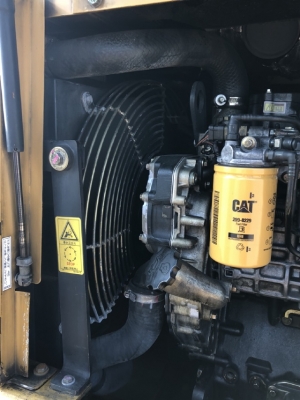 ขายรถตักล้อยาง CAT 910H ปี 2013 นำเข้าเองจากญี่ปุ่น สภาพสวยพร้อมใช้ มีVDOการทำงานครับ