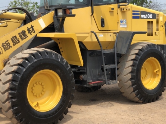 ขายรถตักล้อยาง KOMATSU WA100-5 (6,xxx ชั่วโมง) นำเข้าเองจากญี่ปุ่น สภาพสวยพร้อมใช้ มีVDOการทำงานครับ