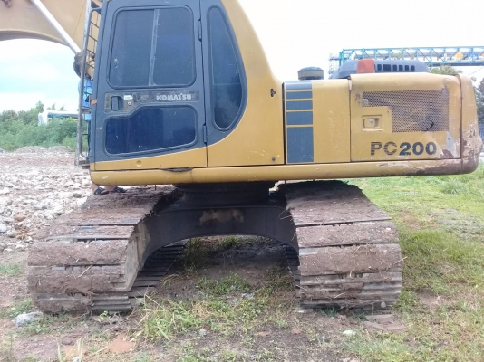ขายKOMATSU PC200-6 เอกสารเล่มทะเบียน 620,000 ต่อรอง