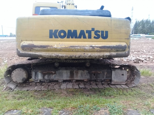 ขายKOMATSU PC200-6 เอกสารเล่มทะเบียน 620,000 ต่อรอง