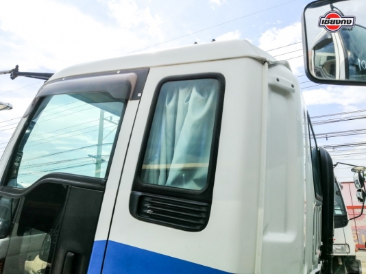 หัวเก๋ง ISUZU GIGA  สภาพแจ่ม สีฟ้าขาว