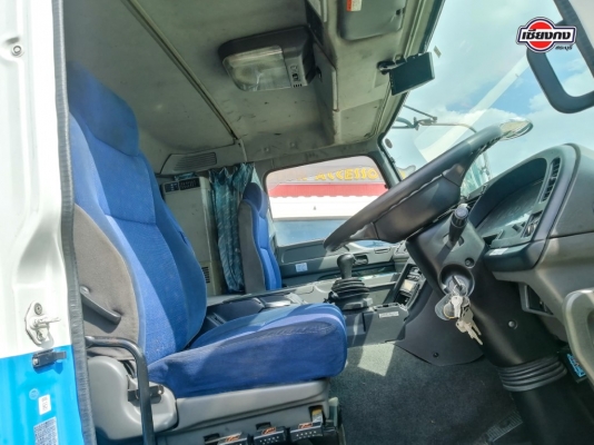 หัวเก๋ง ISUZU GIGA  สภาพแจ่ม สีฟ้าขาว