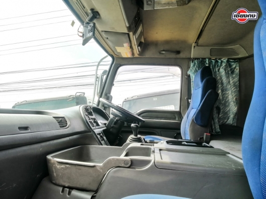 หัวเก๋ง ISUZU GIGA  สภาพแจ่ม สีฟ้าขาว