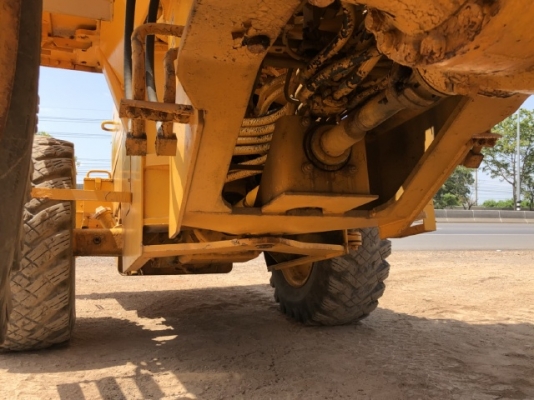 ขายรถตักล้อยาง KOMATSU WA200-1 นำเข้าเองจากญี่ปุ่น สภาพสวยพร้อมใช้ มีVDOการทำงานครับ