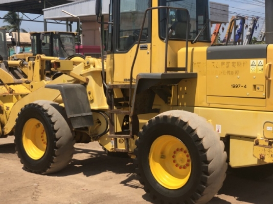 ขายรถตักล้อยาง KOMATSU WA200-3E แขนยาวพิเศษ รถนอกนำเข้าจากญี่ปุ่น สภาพสวยพร้อมใช้