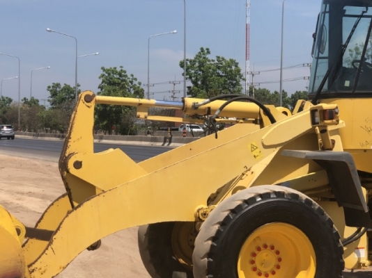 ขายรถตักล้อยาง KOMATSU WA200-3E แขนยาวพิเศษ รถนอกนำเข้าจากญี่ปุ่น สภาพสวยพร้อมใช้