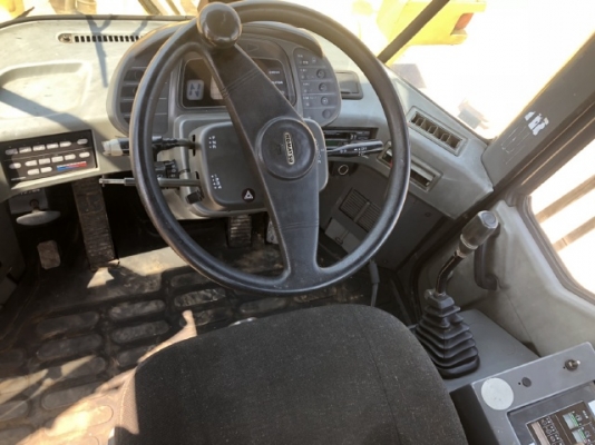 ขายรถตักล้อยาง KOMATSU WA200-3E แขนยาวพิเศษ รถนอกนำเข้าจากญี่ปุ่น สภาพสวยพร้อมใช้