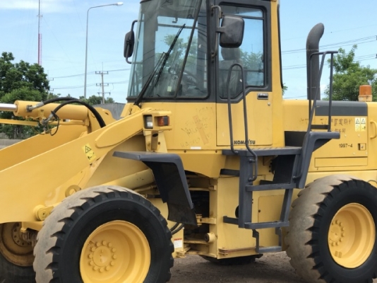 ขายรถตักล้อยาง KOMATSU WA200-3E แขนยาวพิเศษ รถนอกนำเข้าจากญี่ปุ่น สภาพสวยพร้อมใช้
