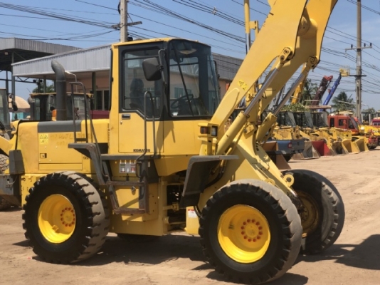 ขายรถตักล้อยาง KOMATSU WA200-3E แขนยาวพิเศษ รถนอกนำเข้าจากญี่ปุ่น สภาพสวยพร้อมใช้