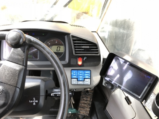 ขายรถตักล้อยาง KOMATSU WA320-7 ปี 2016 นำเข้าเองจากญี่ปุ่น สภาพสวยพร้อมใช้ มีVDOการทำงานครับ