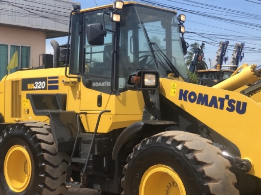 ขายรถตักล้อยาง KOMATSU WA320-7 ปี 2016 นำเข้าเองจากญี่ปุ่น สภาพสวยพร้อมใช้ มีVDOการทำงานครับ