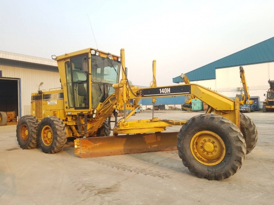 ขายครับ สวยๆ 140H#2ZK06014 4,600ชม.แท้ ระบบสมบูรณ์มาก อยู่ในสภาพดีทุกอย่าง โทร. 092-929-9942 ธีรเทพ