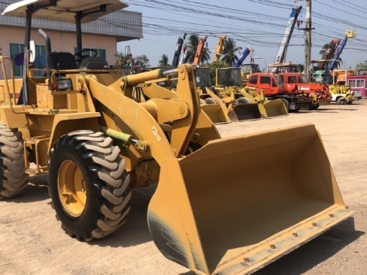 ขายรถตักล้อยาง TCM E830 นำเข้าเองจากญี่ปุ่น สภาพสวยพร้อมใช้ มีVDOการทำงานครับ