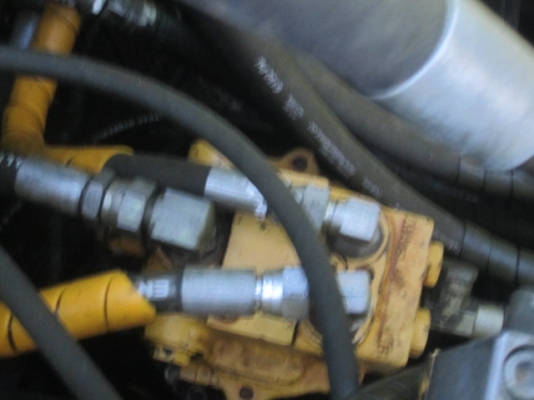 ขายรถขุดล้อยาง PW130ES-7K ปี 2008 สนใจสอบถาม 092-929-9942 ธีรเทพ (แบงค์) ขายรถขุดล้อยาง PW130ES-7K ปี 2008 สนใจสอบถาม 092-929-9942 ธีรเทพ (แบงค์)