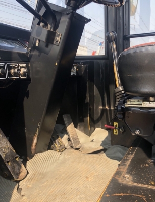 ขายรถตักล้อยาง TCM 840-2 แขนยาวพิเศษ นำเข้าเองจากญี่ปุ่น สภาพสวยพร้อมใช้ มีVDOการทำงานครับ