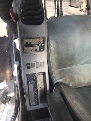 ขายแบคโฮ KOBELCO SK120-2 MARK V นำเข้าญี่ปุ่น ระบบไฟฟ้าครบ เปลี่ยนถ่ายของเหลวพร้อมทำงานค่ะ ขายถูก!! สนใจติดต่อ ผึ้ง 095-0563605