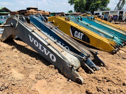 ขาย บูม อาร์ม รถแบคโฮ ทุกรุ่น กำลังมองหารุ่นไหน สอบถามได้ครับ อยู่ปทุมธานี 064-191-1112