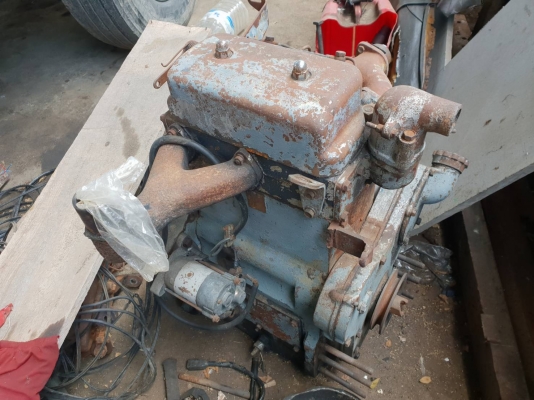 เครื่อง 2 สูบ พร้อมใช้