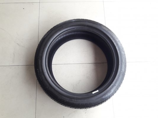 ยาง225/45/18 ปี4217  Pirell  2 เส้น