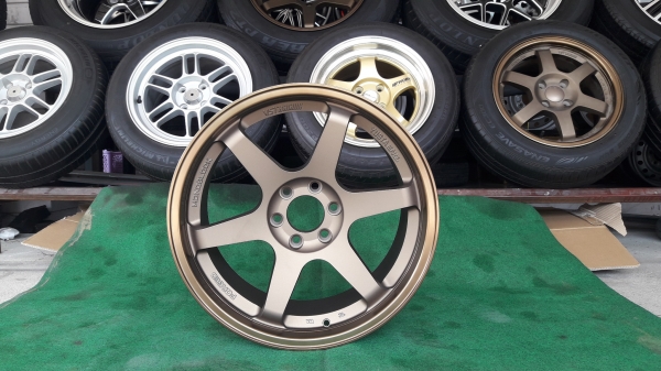 ล้อใหม่  NISSAN Navara   ขอบ18  ยาง\%265/60/18 ปี15  **4ล้อ