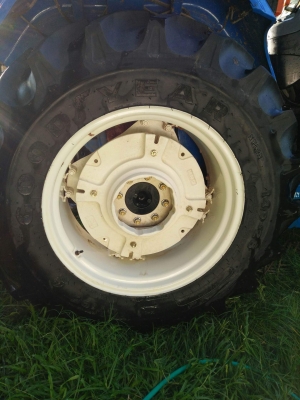 ขายดาวน์ครับรถไถTT45ครับสภาพสวยไม่ต่างจากออกใหม่ครับ.พร้อมเปลี่ยนสัญญาครับ