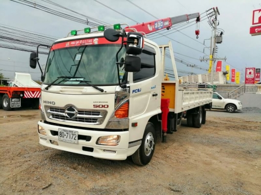 ขายค่ะ 6ล้อ HINO FC9J 175แรงEURO3 ปี59 ติดเครนUNIC 3.30Tซักสามปอก กระบะกว้าง2.45เมตร ยาว6.10เมตรวัดจ