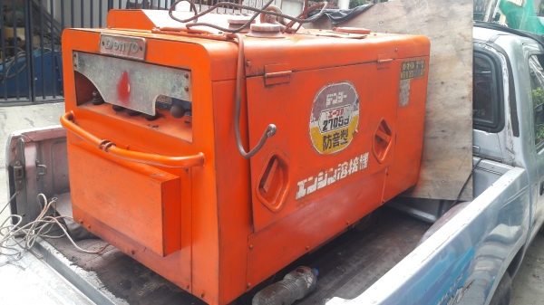 ขาย - เครื่องเชื่อมพร้อมปั่นไฟ DENYO DCD 270SSE เครื่องดีเซล 3 สูบ ไฟแรงแน่นอน พร้อมใช้งาน เก่าญี่ปุ่นแท้ 65,000 บาท 084-5424150