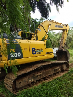 ขายดาวน์ KOMATSU PC200-8 MO สภาพสวยค่ะ