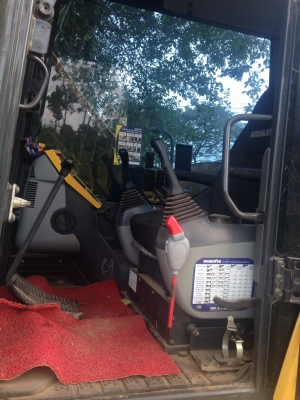ขายดาวน์!! Komatsu PC70-8 ไมล์ ชม.2,800 ขายดาวน์!! Komatsu PC70-8 ไมล์ ชม.2,800