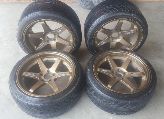 ล้อมือ2 TE37ขอบ18  5รู9.5+10.5 พร้อมยางปี17  4 ล้อ