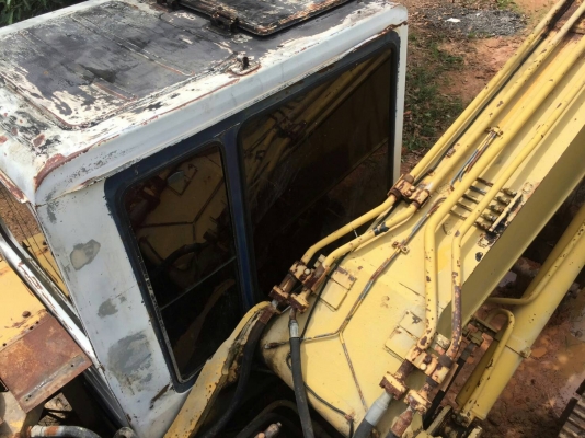 ขายแบคโฮKOMATSU PC200-5 ไม่มีเอกสารไฟเต็มซีเรียล60,000กว่าราคา 420,000