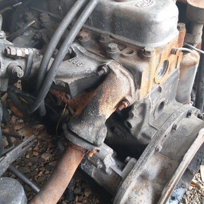 ขายเครื่อง อีซุ c240 เครื่องติดได้ ขายเหมา 2 ตัว 20,000 สนใจโทร 098-5922944 อยู่กาญจนบุรี