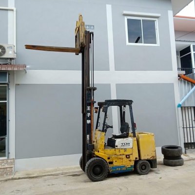 รถโฟล์คลิฟท์ tcm 3.6 ตันเครื่องยนต์ดีเซลเสาสูง 4.5 เมตรสไลค์แผงงา