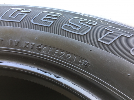 265-60-18 ปี 15 ยาง Bridgestone 2 เส้น 1000 พร้อมใส่ ยางสวยไม่บวมไม่กินข้าง ดอกยางเหลือเยอะเอาไปวิ่ง 265-60-18 ปี 15 ยาง Bridgestone 2 เส้น 1000 พร้อมใส่ ยางสวยไม่บวมไม่กินข้าง ดอกยางเหลือเยอะเอาไปวิ่ง