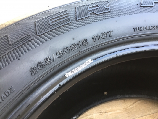 265-60-18 ปี 15 ยาง Bridgestone 2 เส้น 1000 พร้อมใส่ ยางสวยไม่บวมไม่กินข้าง ดอกยางเหลือเยอะเอาไปวิ่ง 265-60-18 ปี 15 ยาง Bridgestone 2 เส้น 1000 พร้อมใส่ ยางสวยไม่บวมไม่กินข้าง ดอกยางเหลือเยอะเอาไปวิ่ง