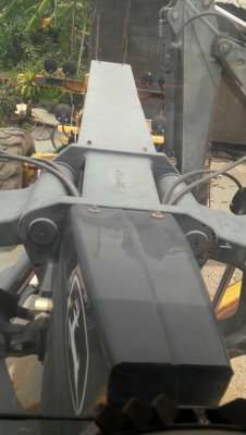 ขายรถเกรดจอนเดียร์ 670Gใช้งานพันกว่า ชม.เอกสารเล่มทะเบียนราคา 2,800,000