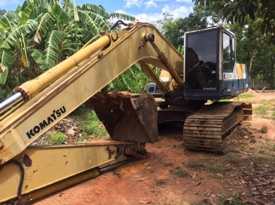 มี VDO ให้ชม. KOMATSU PC200-5 ระบบไฟเต็ม ไม่มีเอกสาร ราคา 420000 มี VDO ให้ชม. KOMATSU PC200-5 ระบบไฟเต็ม ไม่มีเอกสาร ราคา 420000