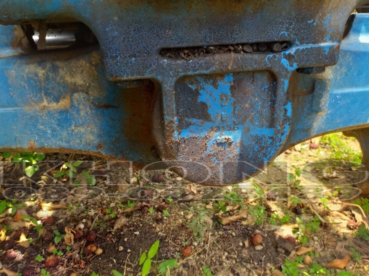 ขายด่วน Ford 3090 รถนอก ใช้ตักมันใส่16ล้อ ใส่เครื่อง3สูบ ยางดี2เพลา หาง7 รถพร้อมใช้งาน เพียง 255000 บาท