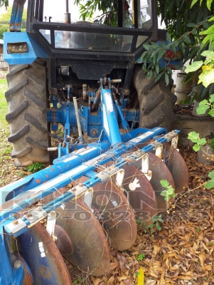 ขายด่วน Ford 3090 รถนอก ใช้ตักมันใส่16ล้อ ใส่เครื่อง3สูบ ยางดี2เพลา หาง7 รถพร้อมใช้งาน เพียง 255000 บาท