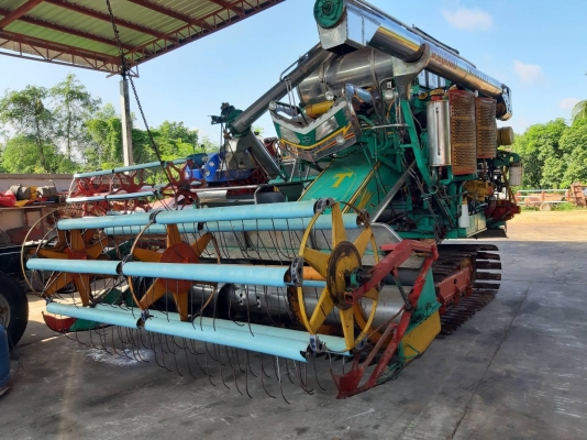 ขาย370.000บาท รถเกี่ยวข้าวอุ้ม2ตัน รถอู่ ต.เจริญการช่าง สภาพยังสวย ใช้งานมาน้อย