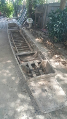 เรือพายไม้สักควาย