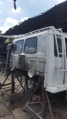 ร็อคกี้คานสวยของครบๆมีผุพื้นนิดหน่อยตัวดีดกันชนมีให้ครับพร้อมวาง 063-190-3017 (ตั๋น)